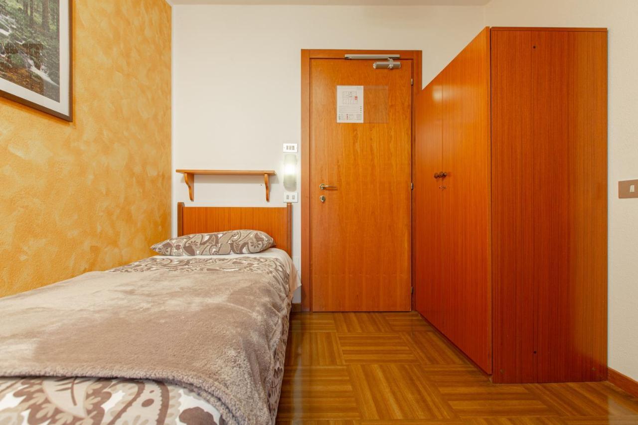 Hotel Biancospino Lanzada 外观 照片