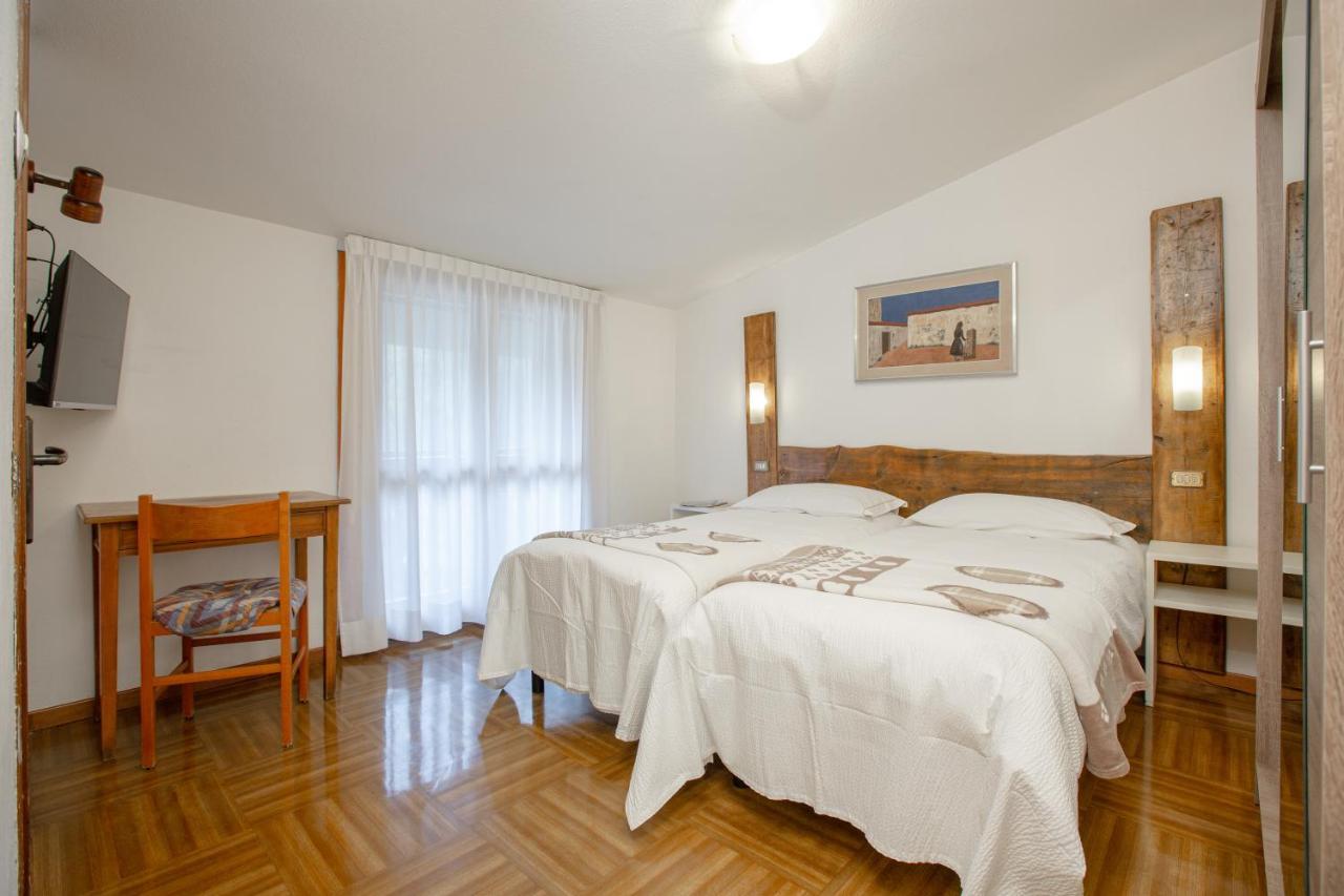 Hotel Biancospino Lanzada 外观 照片