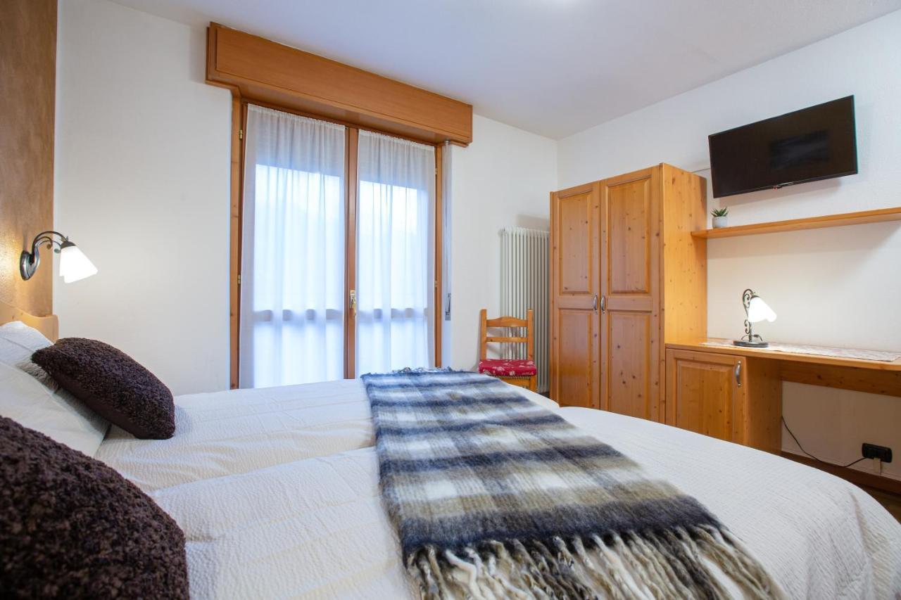 Hotel Biancospino Lanzada 外观 照片