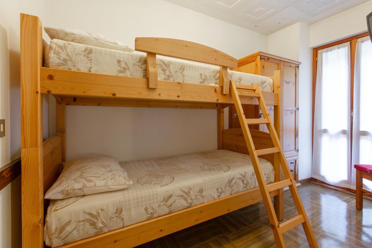 Hotel Biancospino Lanzada 外观 照片