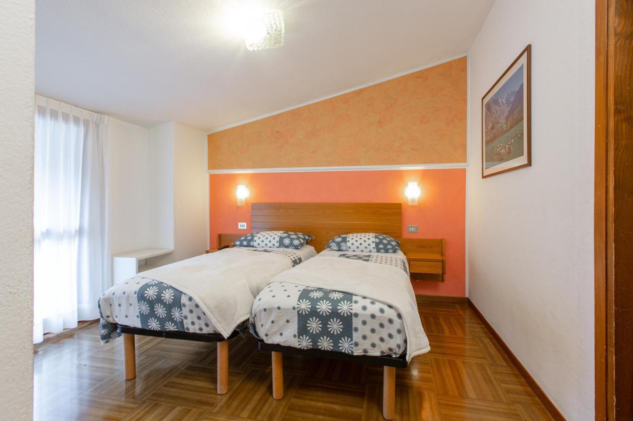 Hotel Biancospino Lanzada 外观 照片