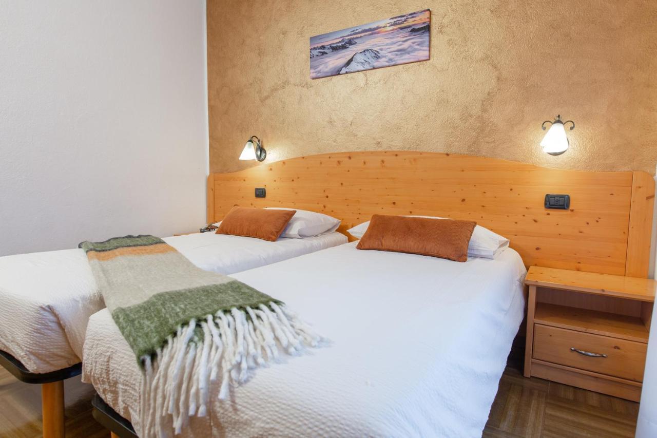 Hotel Biancospino Lanzada 外观 照片