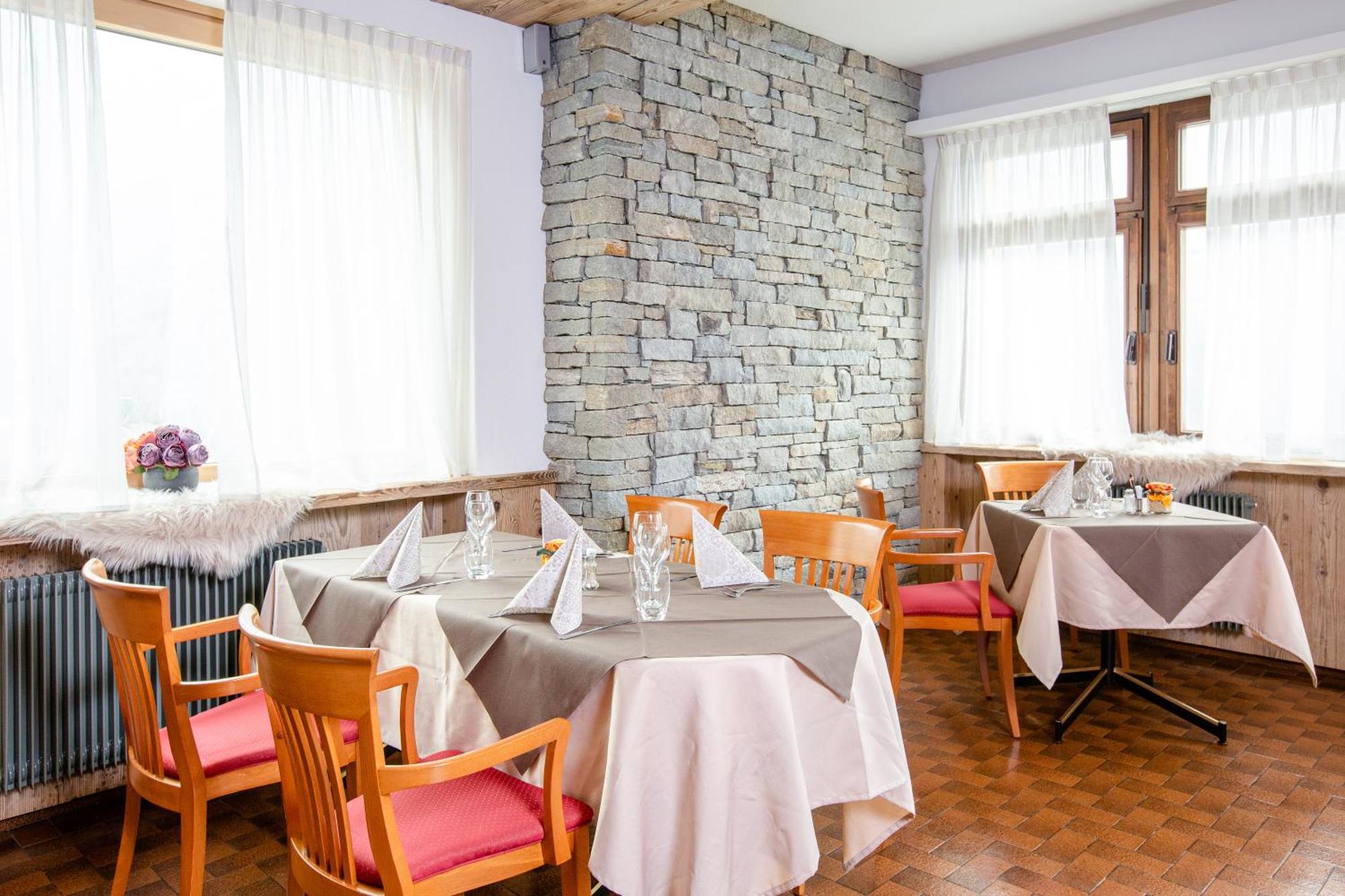 Hotel Biancospino Lanzada 外观 照片