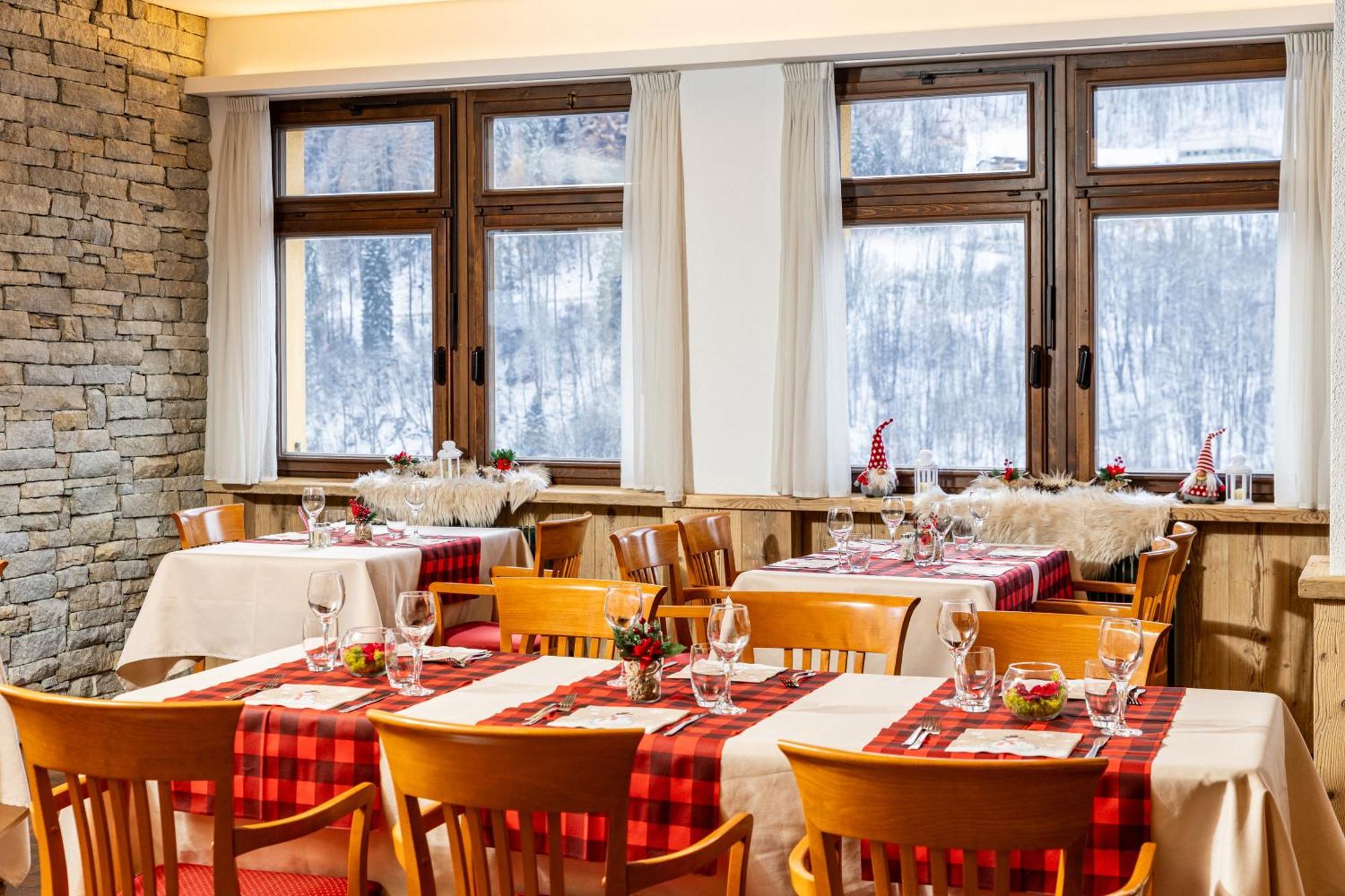 Hotel Biancospino Lanzada 外观 照片